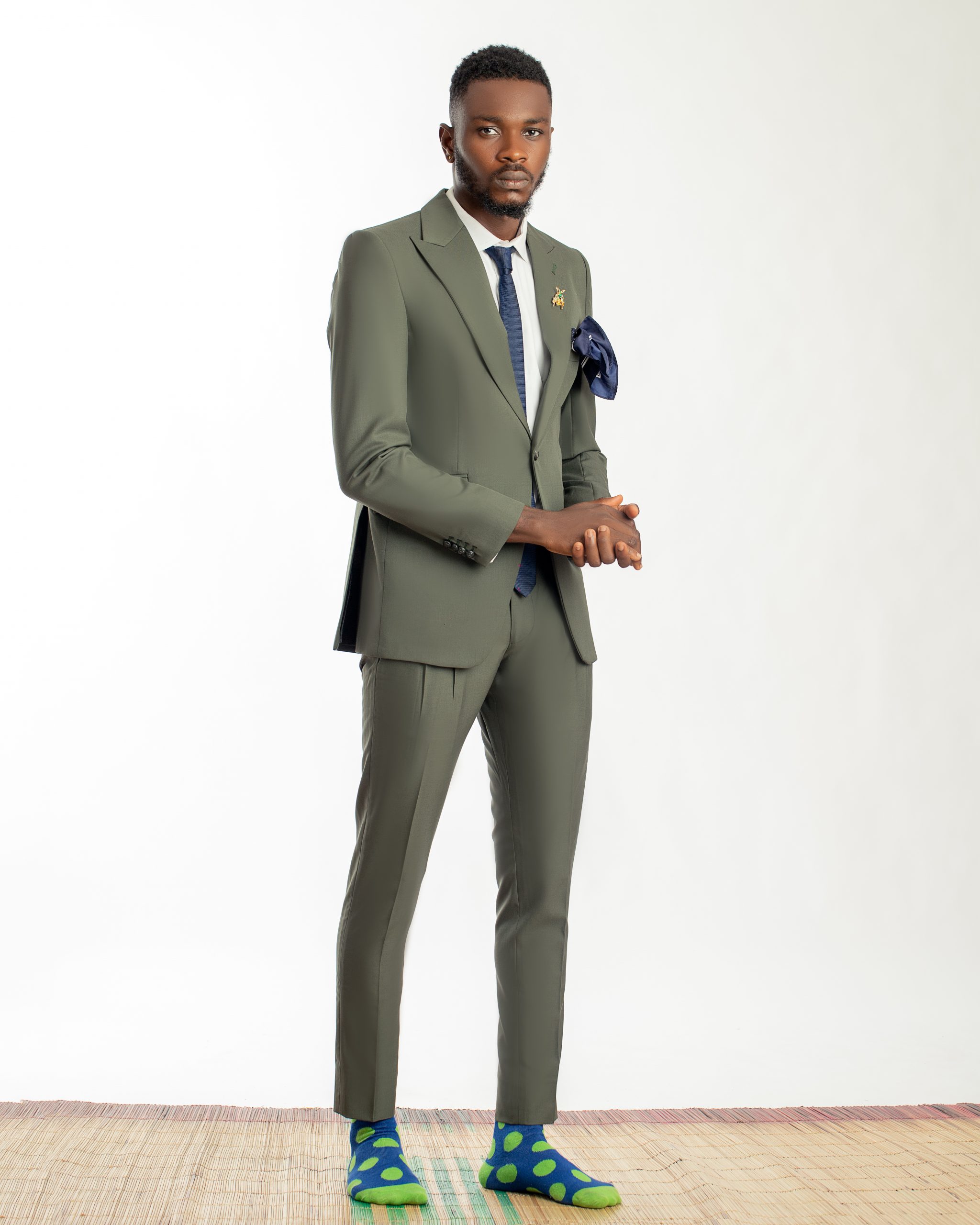 Wool Tailored Fit (2 piece suit)