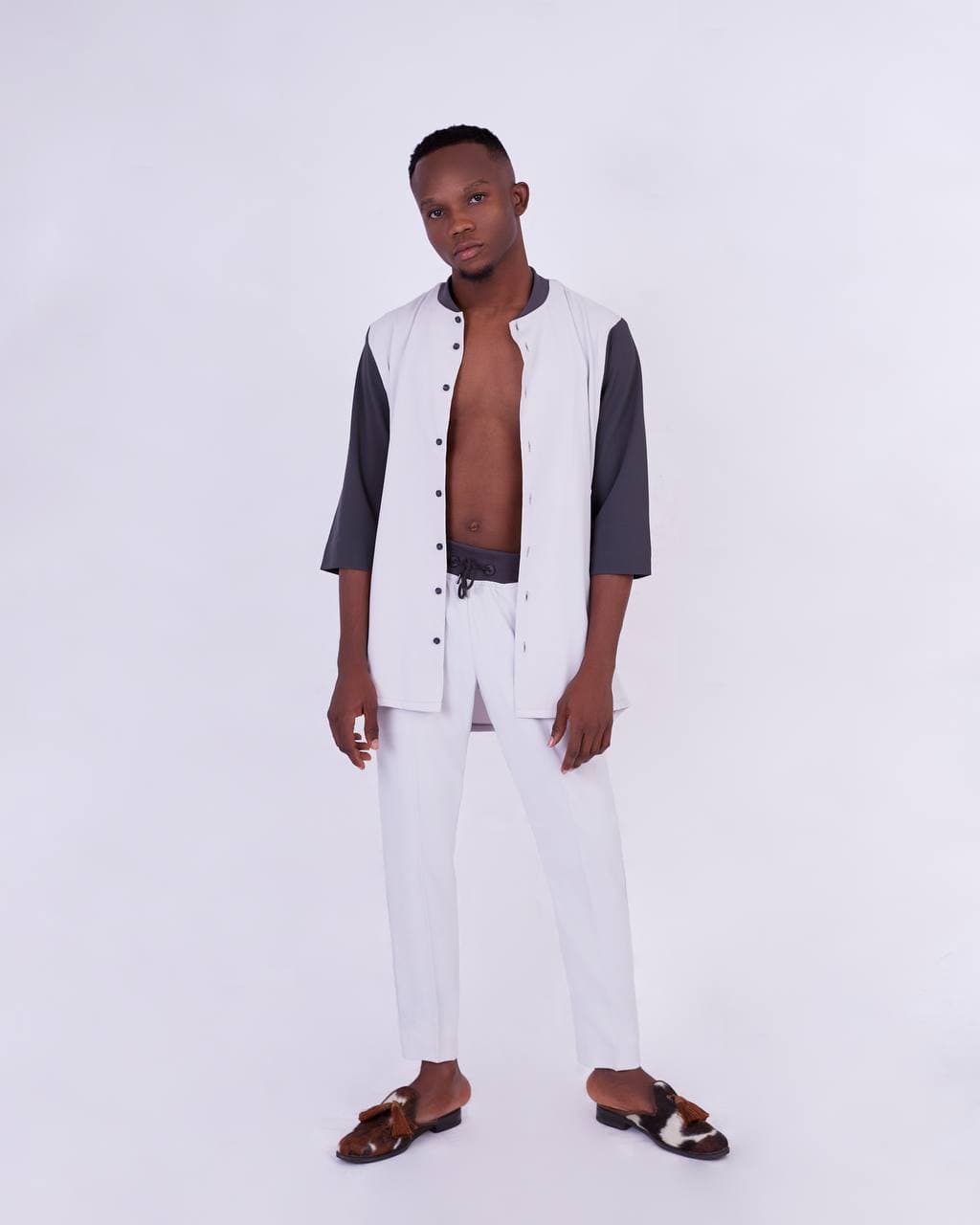 Patrickslim Mix and Match 2-piece light grey Crêpe with dark grey sleeve
